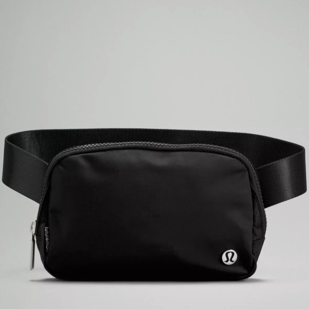 BRAND NEW Lululemon Everywhere Belt Bag